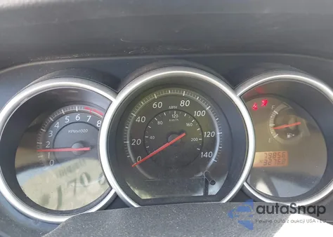 2010 Nissan Versa 1.8S z USA, uszkodzony, nr VIN 3N1BC1CP2AL412099